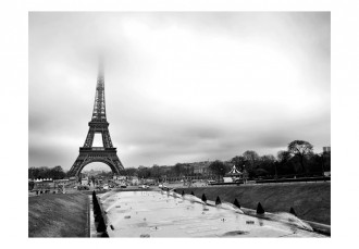 Fotótapéta - Eiffel Tower egy ködös napon