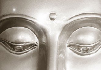 Kép - Buddha piros virágokkal